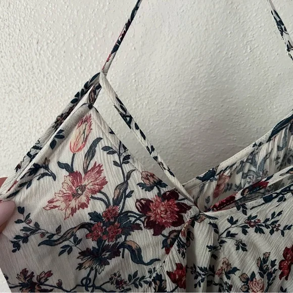 American Eagle Tank Top - Picture 3 of 5